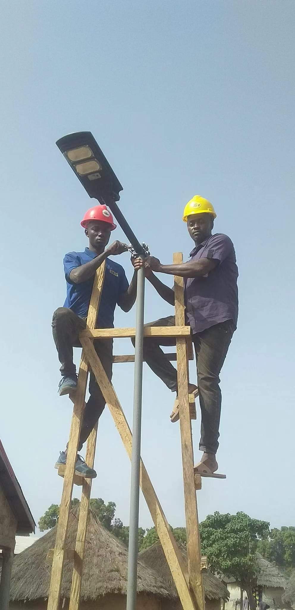 YC Solarlight LED light in Guinea YC Solarlight LED light in Guinea